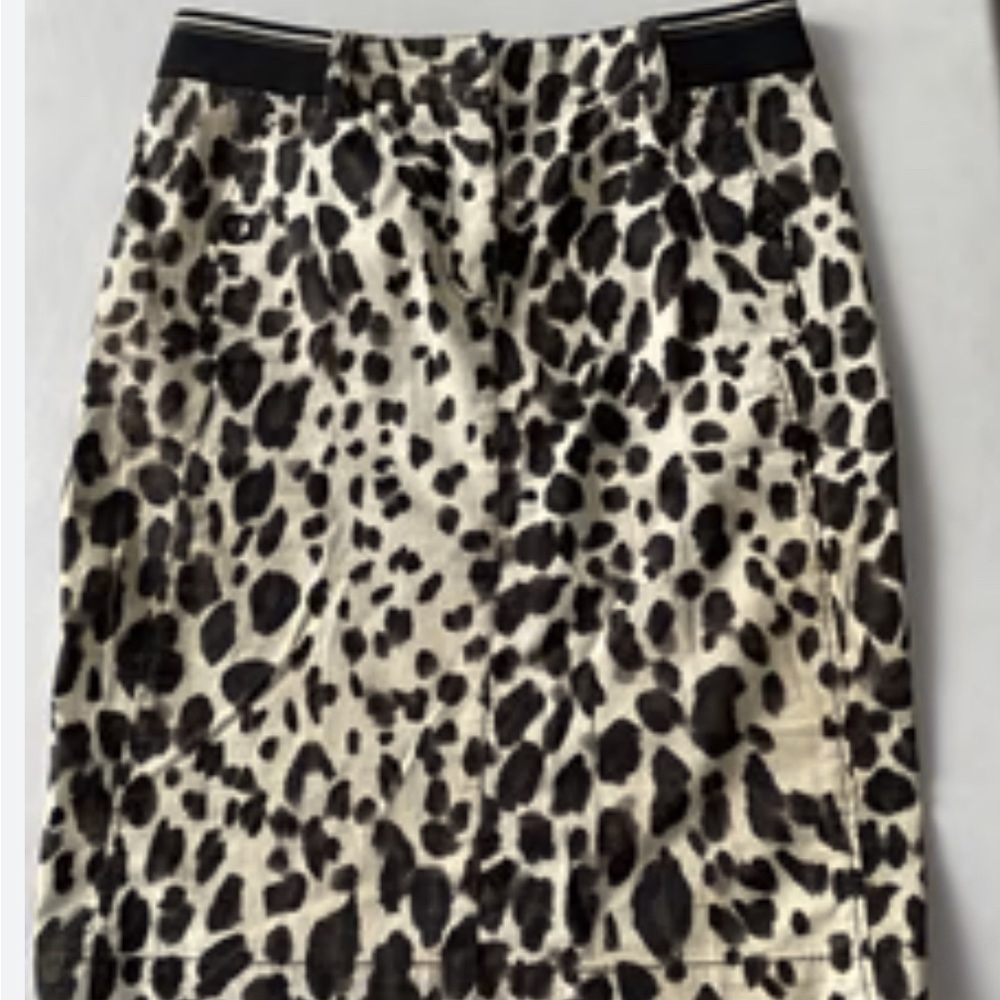 Marc Cain Animal Print skirt, Sz.1 (like a US 2), hardly worn. Luxury label.